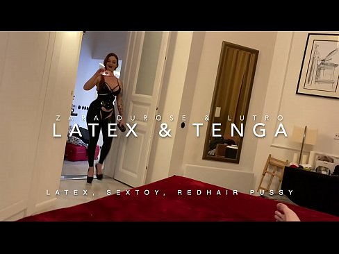 ❤️ Demi-soeur rousse en costume de latex baisée par son demi-frère ❤️ Porno fait maison at us ❌❤